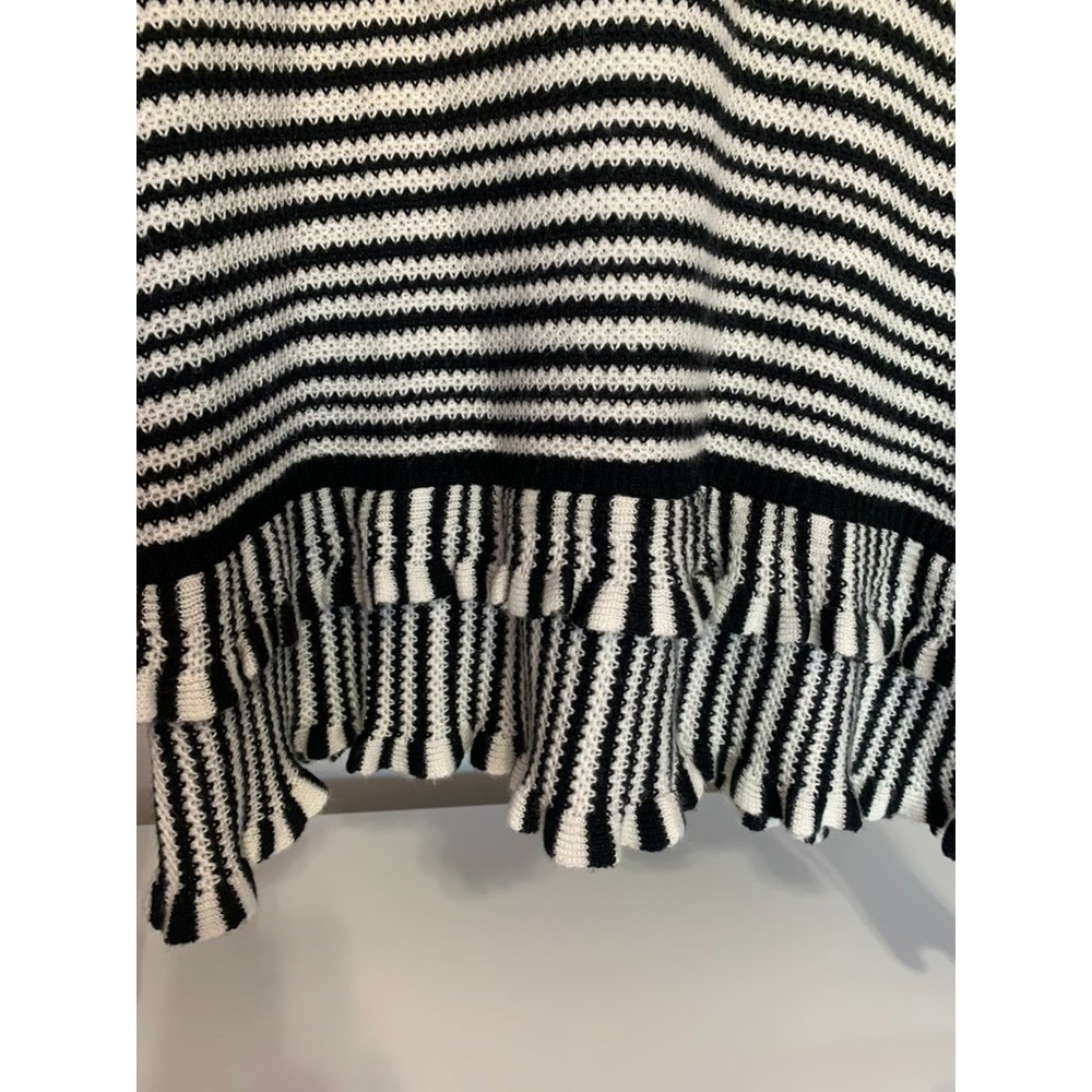 Philosophy by Republic Sz Med Women Ruffled Hem Sweater Black White Stripe Soft - Picture 3 of 8